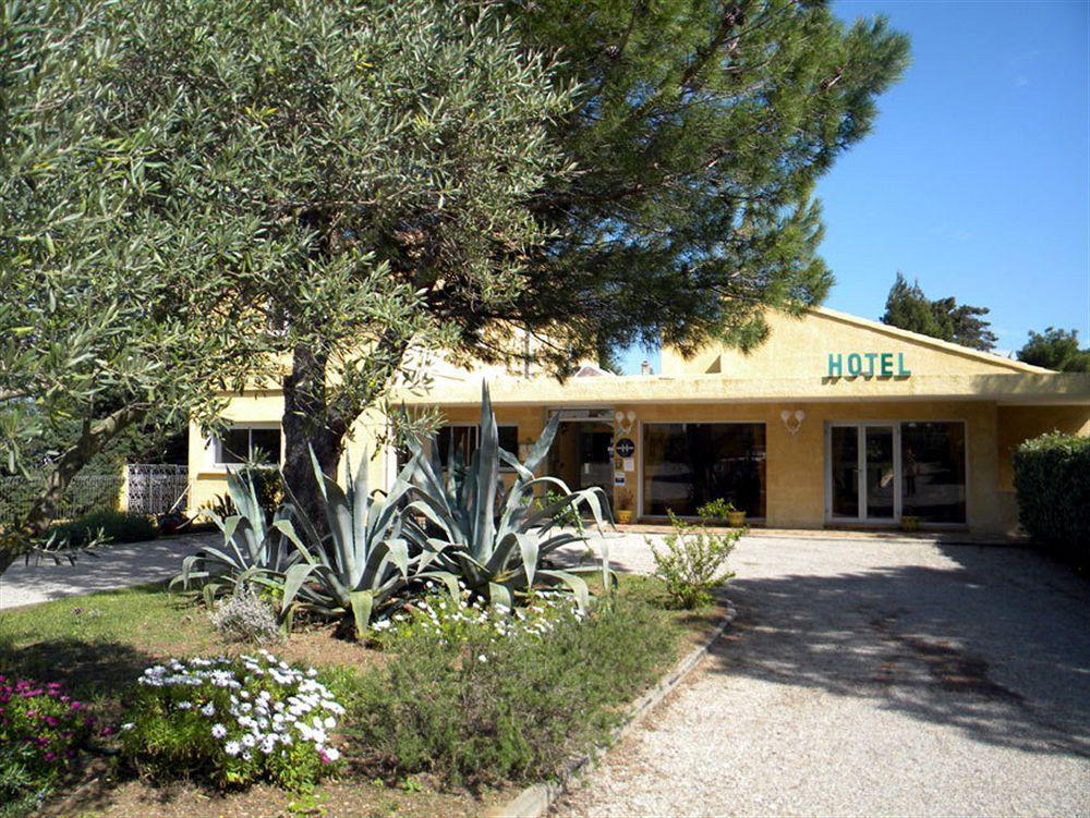 Hotel Restaurant Le Mas De L'Olivier Pont-Saint-Esprit Exteriör bild